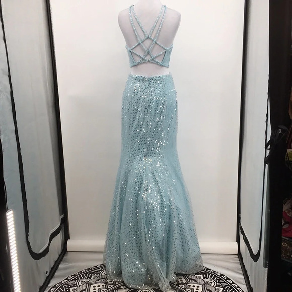 Ellie Wilde Prom Dress Womens 4 Blue Sequins Beaded Crop Top Skirt Set Strappy - Picture 6 of 16